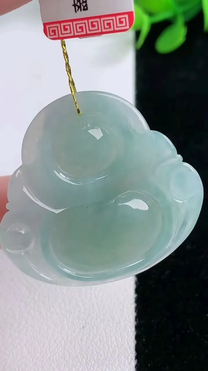 天然A货翡翠佛公吊坠，尺寸34-36.7-5.8，重量:10.41g
11月29日