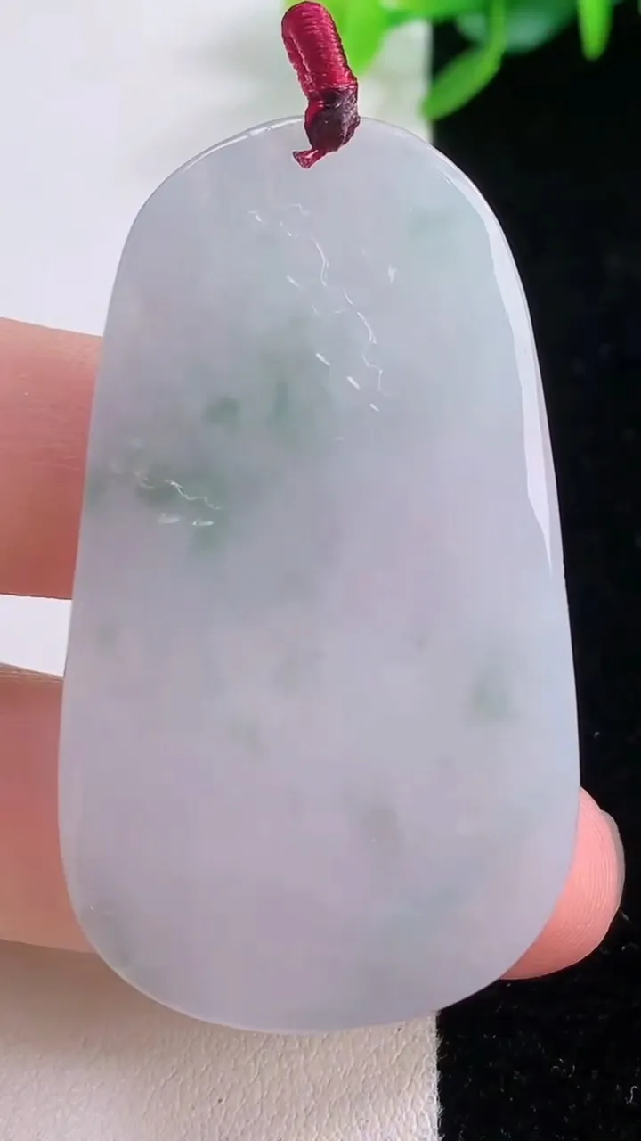 天然A货翡翠御龙不动明王吊坠，尺寸50.2-28.7-5.2，重量:16.23g
11月30日