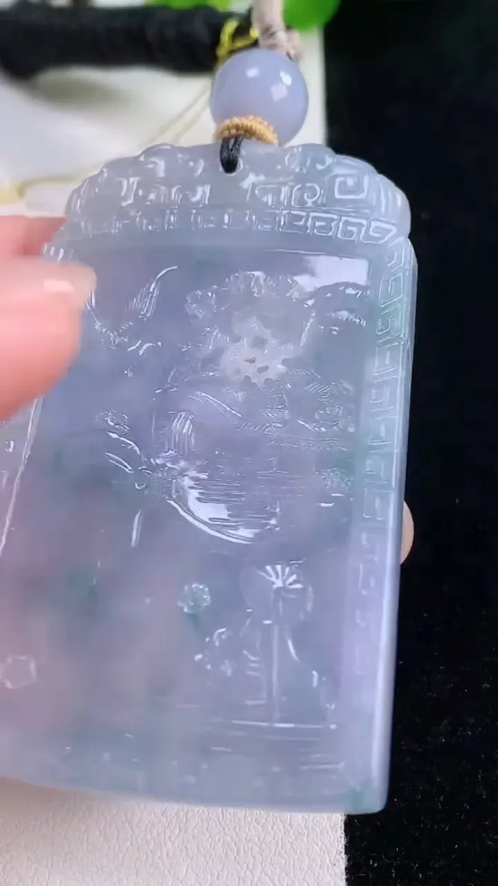 天然A货翡翠紫罗兰山水牌吊坠，尺寸62-38.8-5.2，重量:39.20g
11月30日