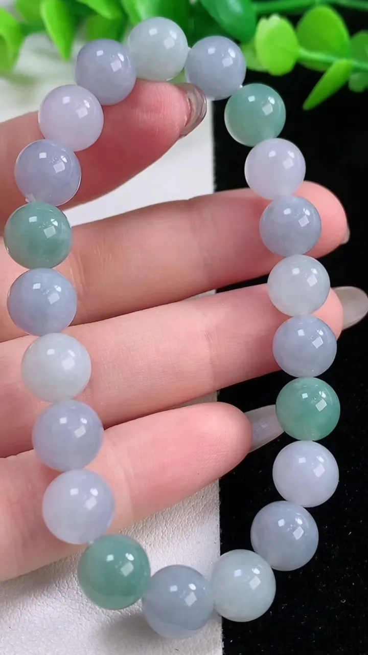 天然A货翡翠紫罗兰圆珠手串，尺寸8.8-21颗，重量:26.04g11月30日
工厂直销收藏佳品,种好水足，色泽均匀，有种有色，上手高大气！