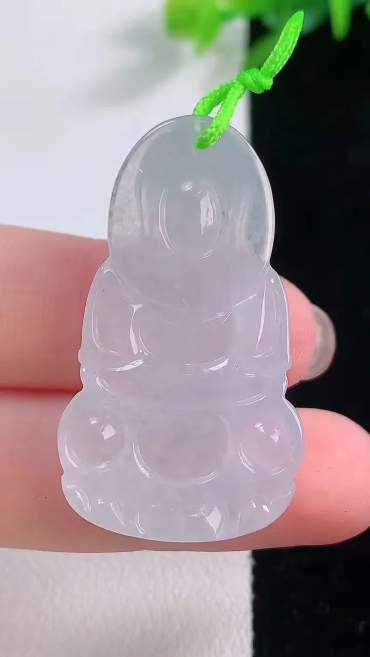 天然A货翡翠观音菩萨吊坠，尺寸38-21.7-6，重量:8.57g
11月30日