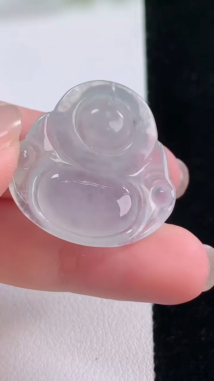 天然A货翡翠佛公吊坠，尺寸27.3-20-5.7，重量:6.43g
11月30日