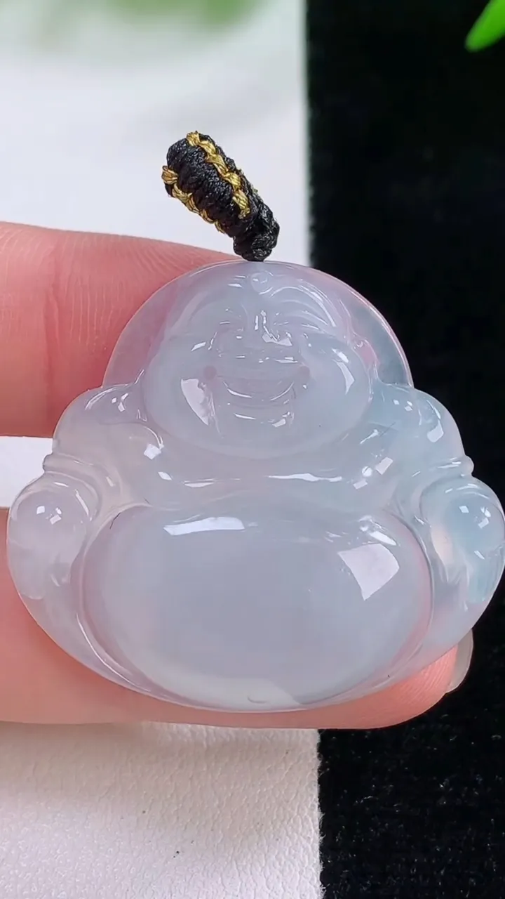 天然A货翡翠冰种紫罗兰佛公吊坠，尺寸31.7-35.2-5.5，重量:9.01g
11月30日