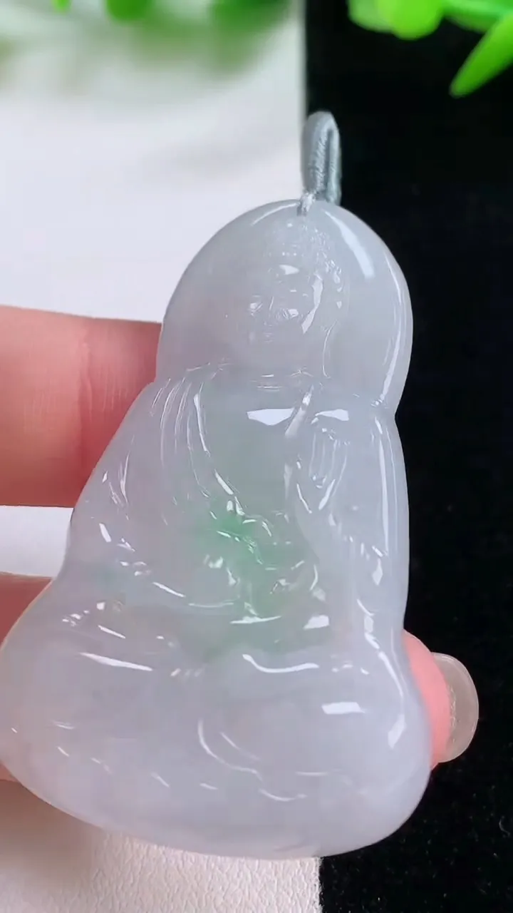 天然A货翡翠阿弥陀佛吊坠，尺寸50-33-5.4，重量:16.11g
11月30日