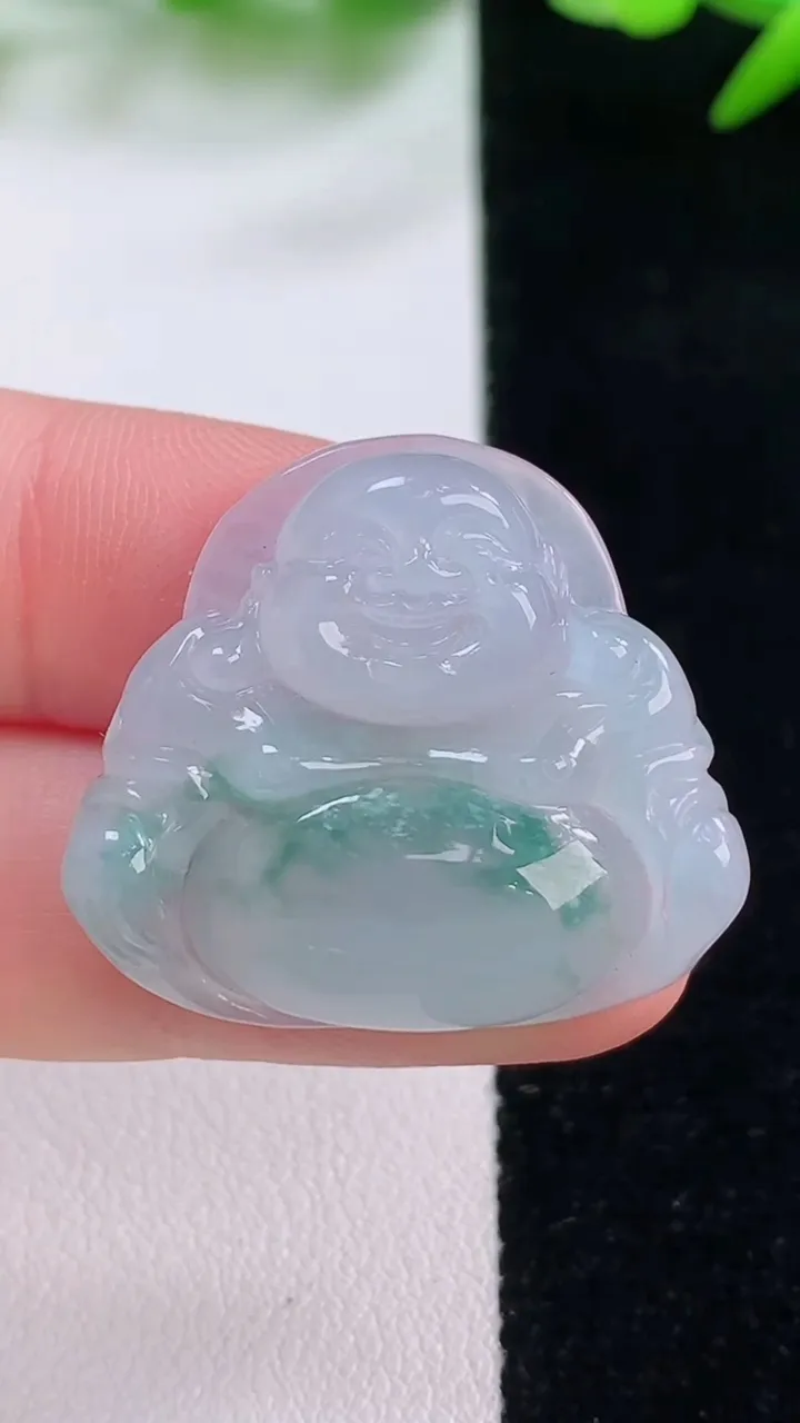 天然A货翡翠冰种飘花佛公吊坠，尺寸26-29.4-6.5，重量:8.68g
11月30日