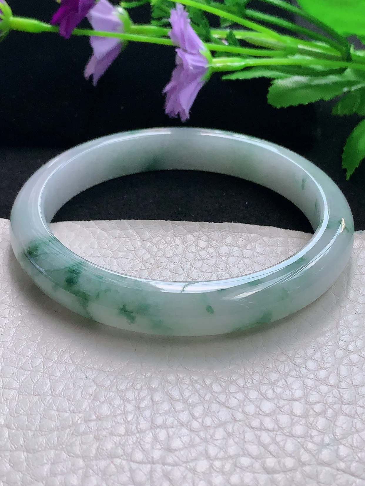 js自然光65*11.3*8.5平安镯大圈口天然缅甸翡翠手镯水润正圈宽边镯子