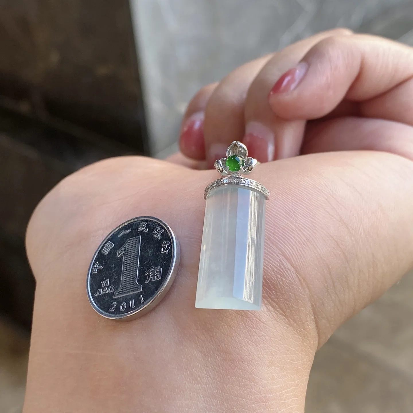 冰种无事牌吊坠 尺寸29.3-10.5-4.8毫米