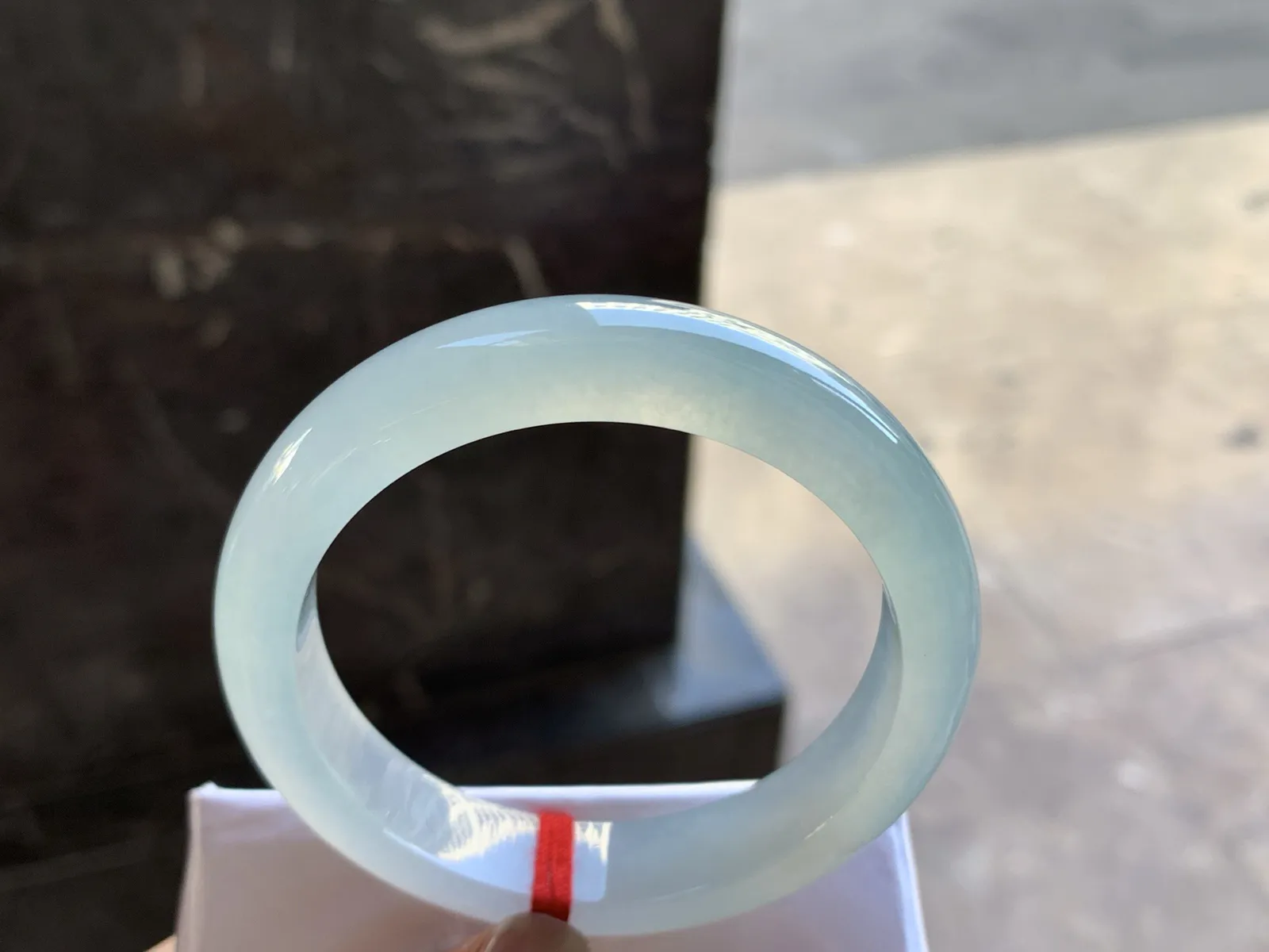 54-12.2-8

冰种晴底手镯^_^清新冰透