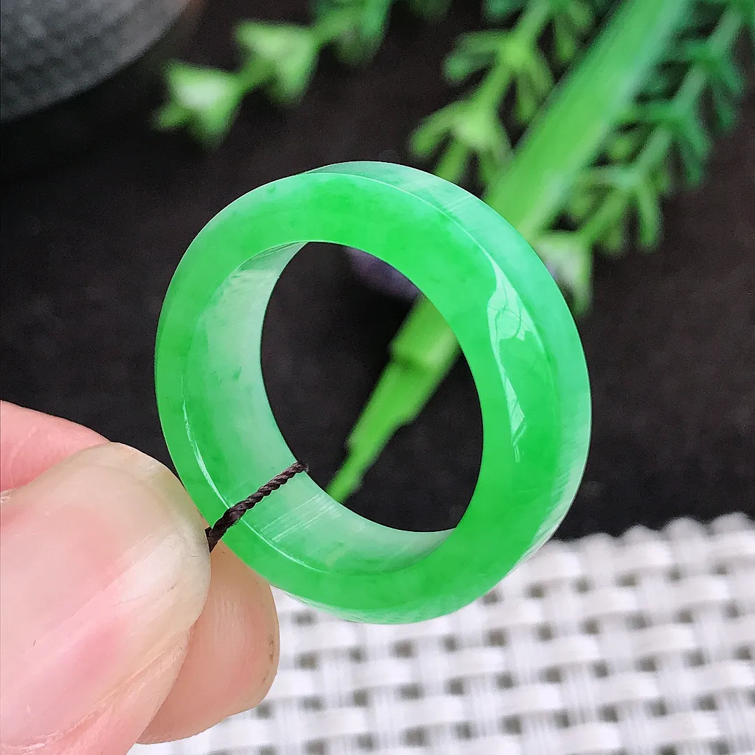 自然光18/7.8/3.6老坑冰胶水灵正阳绿指环戒指翡翠戒指