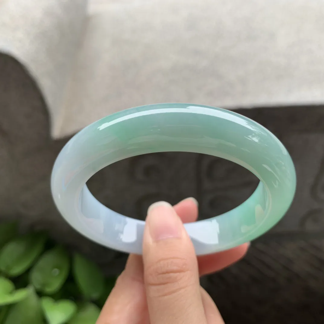 圈口57-12.3-9.3 【果绿正圈手镯】正圈57 58可戴