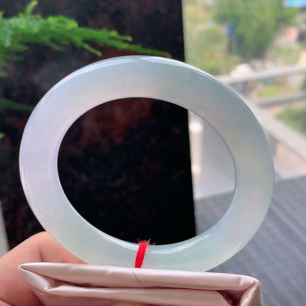 圆条高冰春彩 无瑕 尺寸:56.1/11.3 种色俱佳