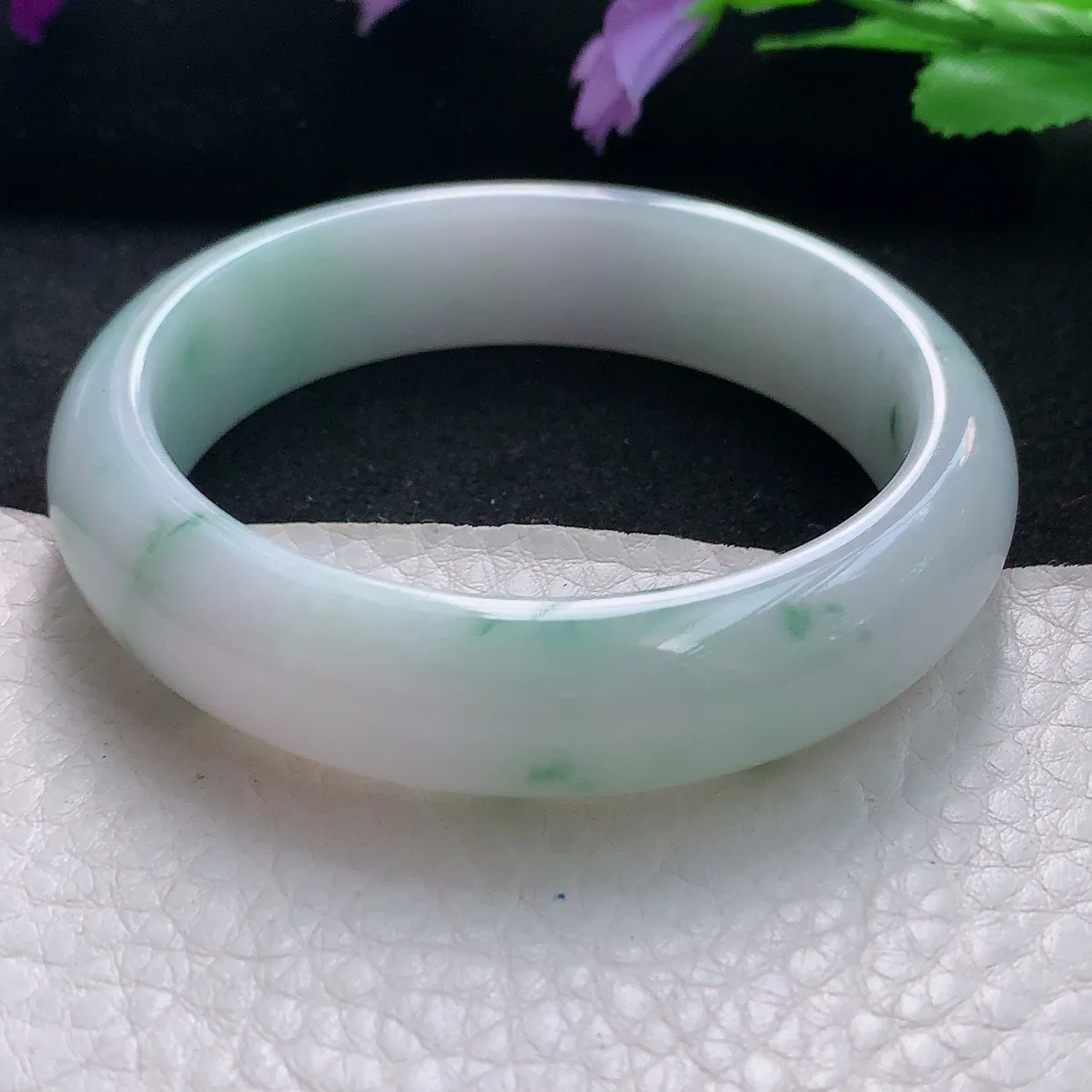 js自然光54*14*7.8平安镯 天然缅甸翡翠手镯飘花正圈宽边镯子玉手环