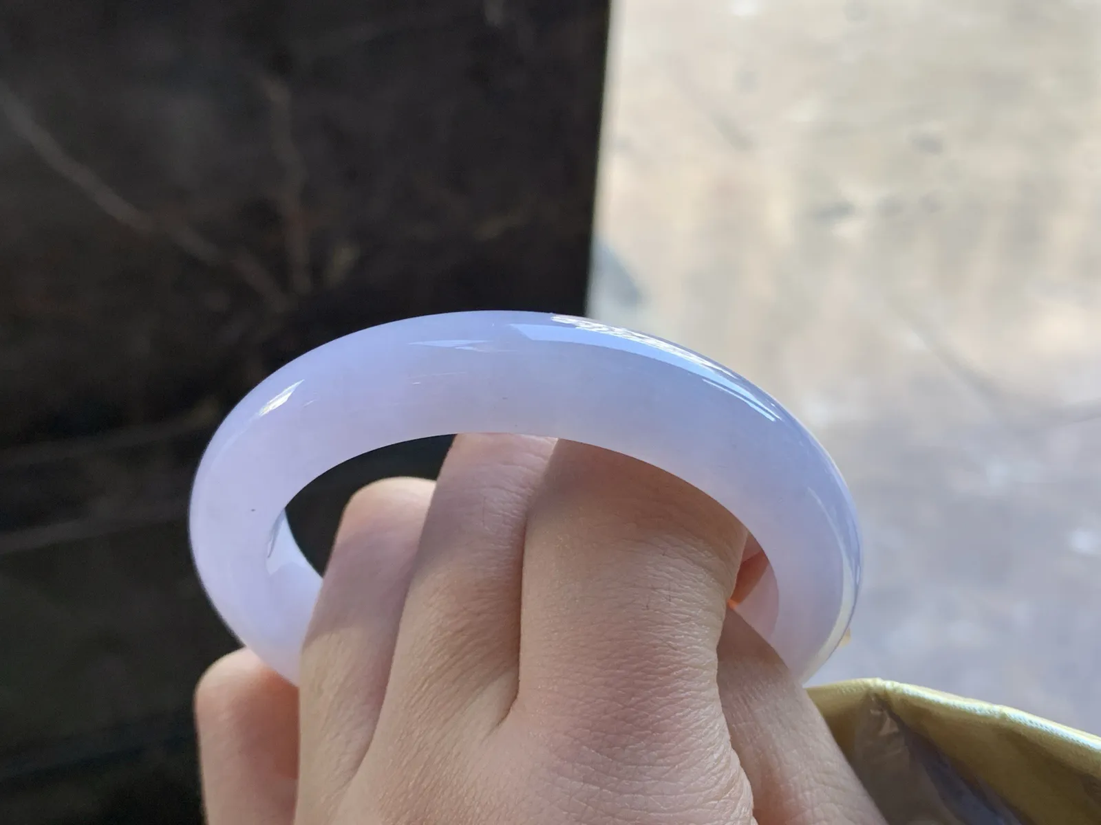 52-10.9-8.6

冰紫手镯^_^清新细腻