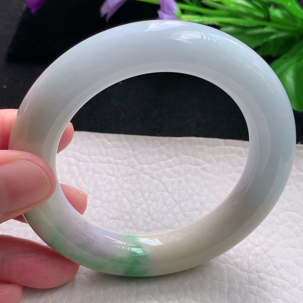 ss自然光57*13*12.7胖圆镯天然缅甸翡翠手镯三彩水润黄加绿圆条镯子