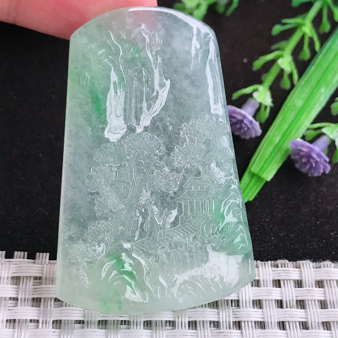 自然光55/37/6.3老坑冰种果冻胶飘翠绿山水牌吊坠翡翠玉坠挂件百搭