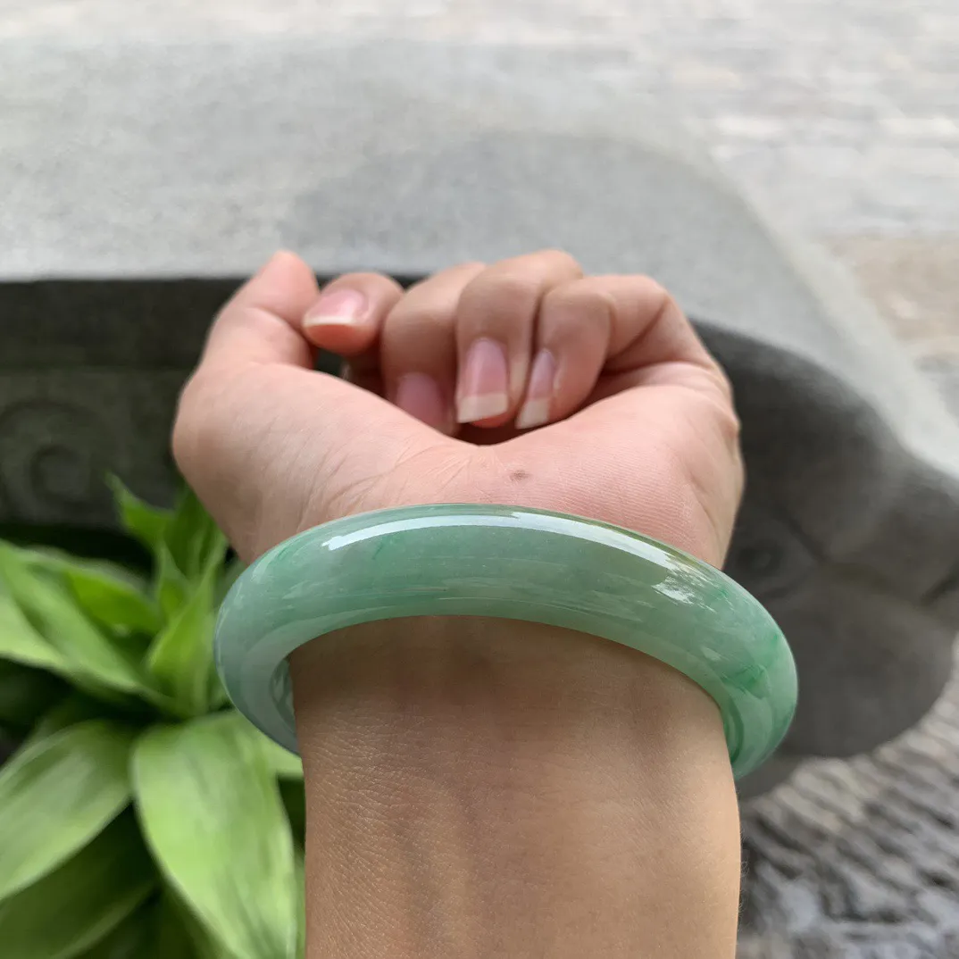 圈口 57.8-12-9  【辣绿正圈手镯】正圈57 58可戴