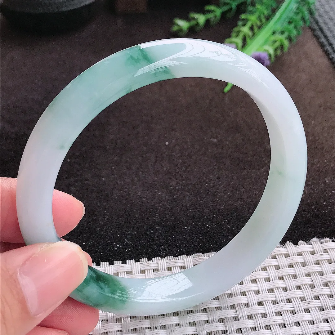 自然光63/11.7/8.2老坑冰润起胶飘花手镯大圈口宽边翡翠玉镯美人镯