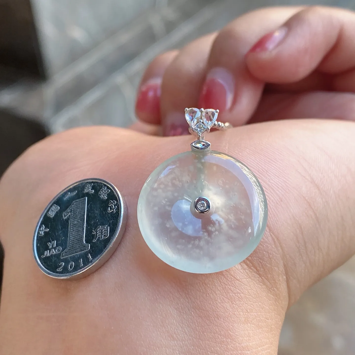 高冰种雪花棉平安扣吊坠 尺寸27.5-20.6-4.3毫米