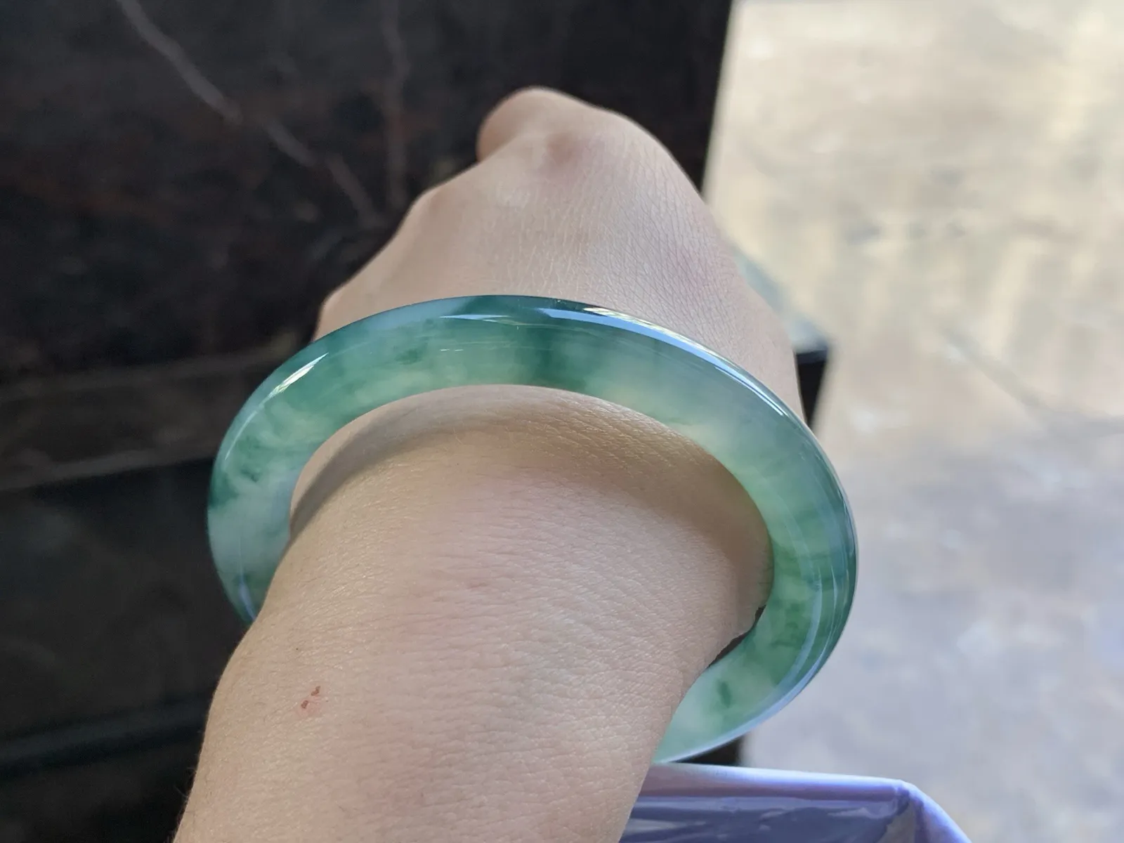 54.5-8.5

冰蓝花圆条手镯^_^飘花灵韵