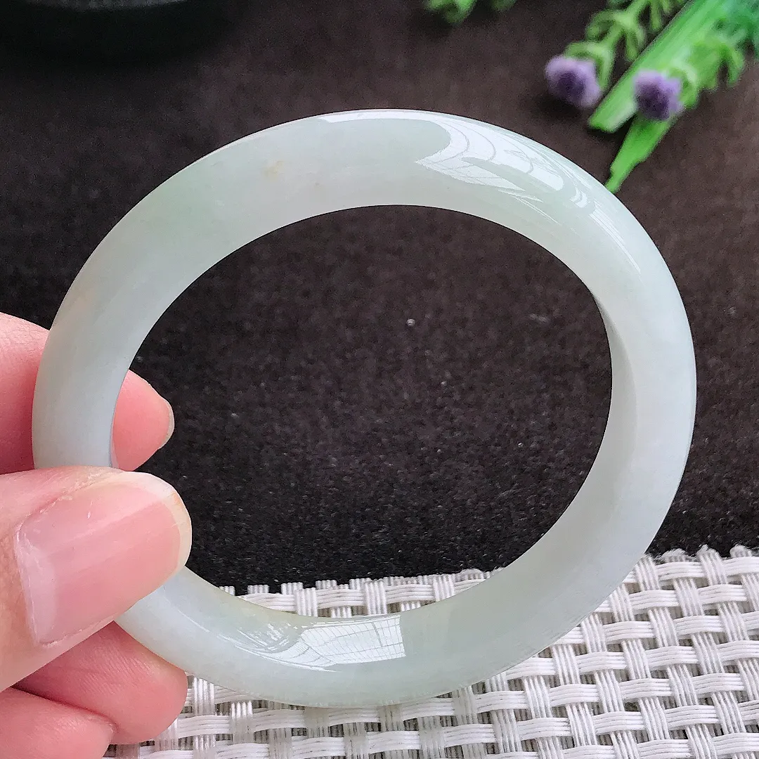 自然光52.5/10/7.9老坑冰润水灵特色黄翡手镯宽边翡翠玉镯美人镯