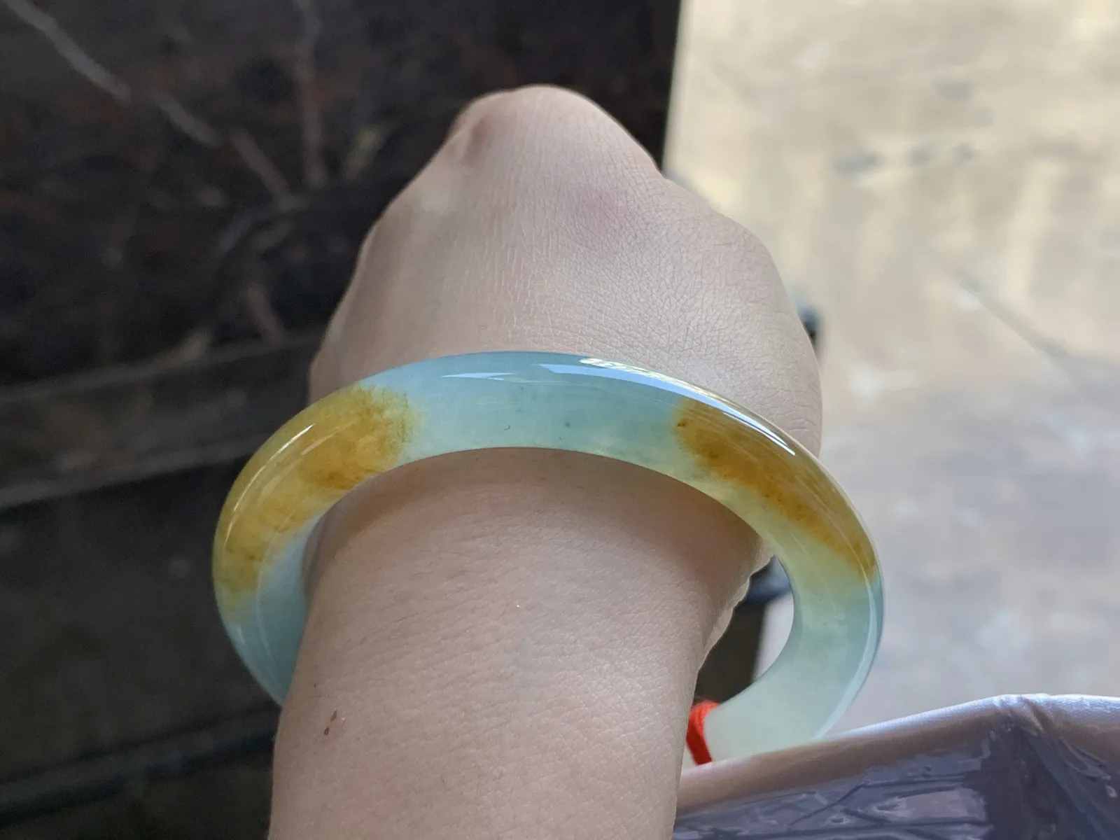 53-9.3

冰红圆条手镯^_^冰透 清新