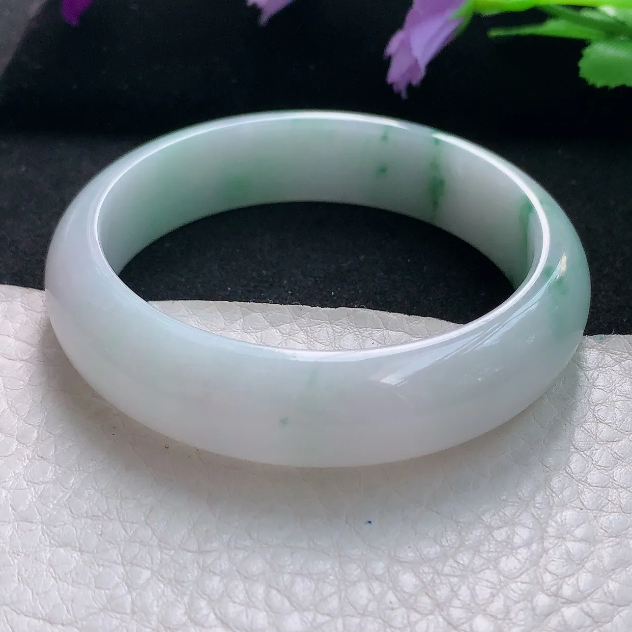 js自然光54*14*7.8平安镯 天然缅甸翡翠手镯飘花正圈宽边镯子玉手环