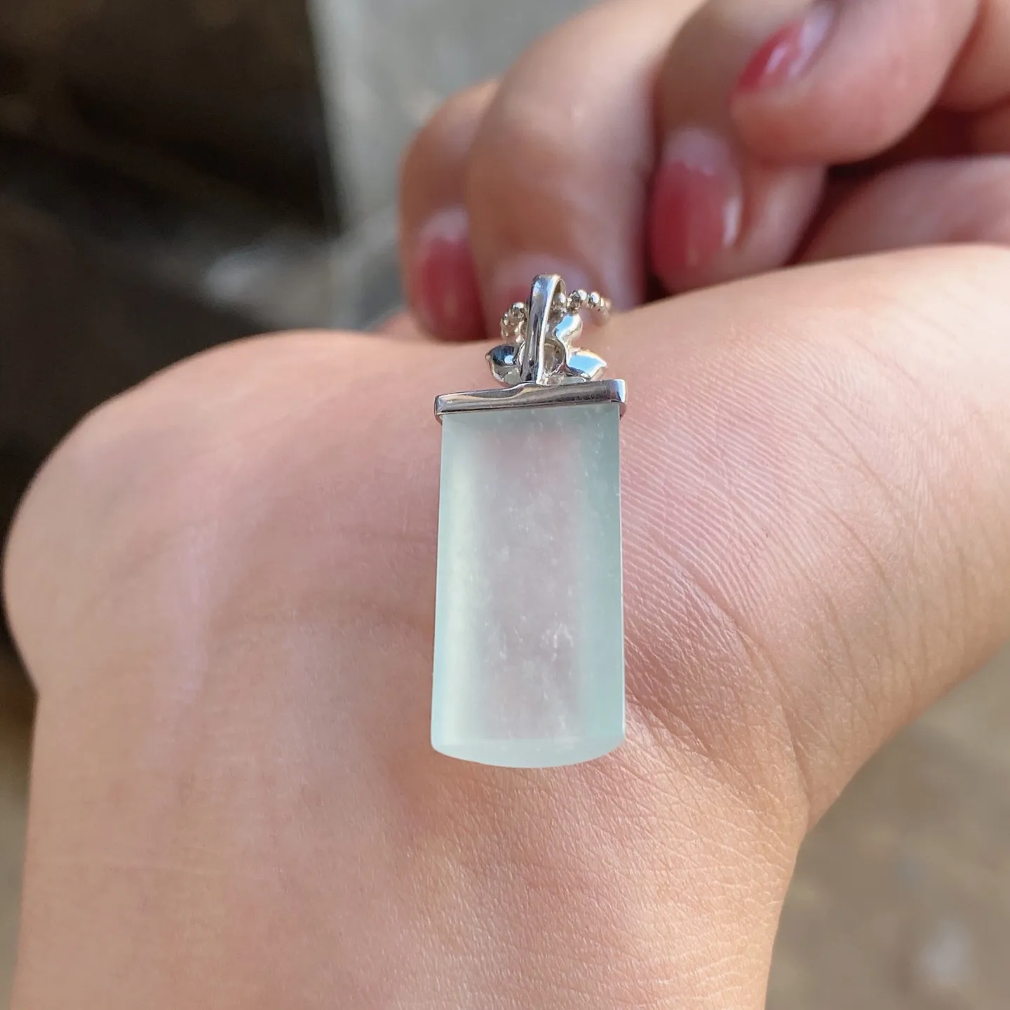 冰种无事牌吊坠 尺寸29.3-10.5-4.8毫米