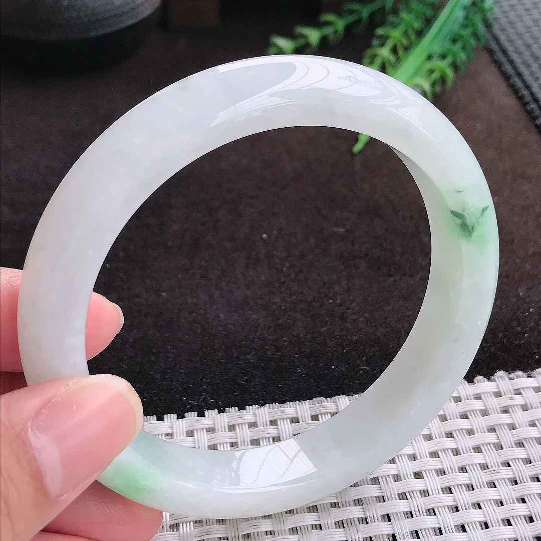 自然光63/12.8/9老坑冰胶水灵飘花大圈口手镯宽边翡翠玉镯美人镯