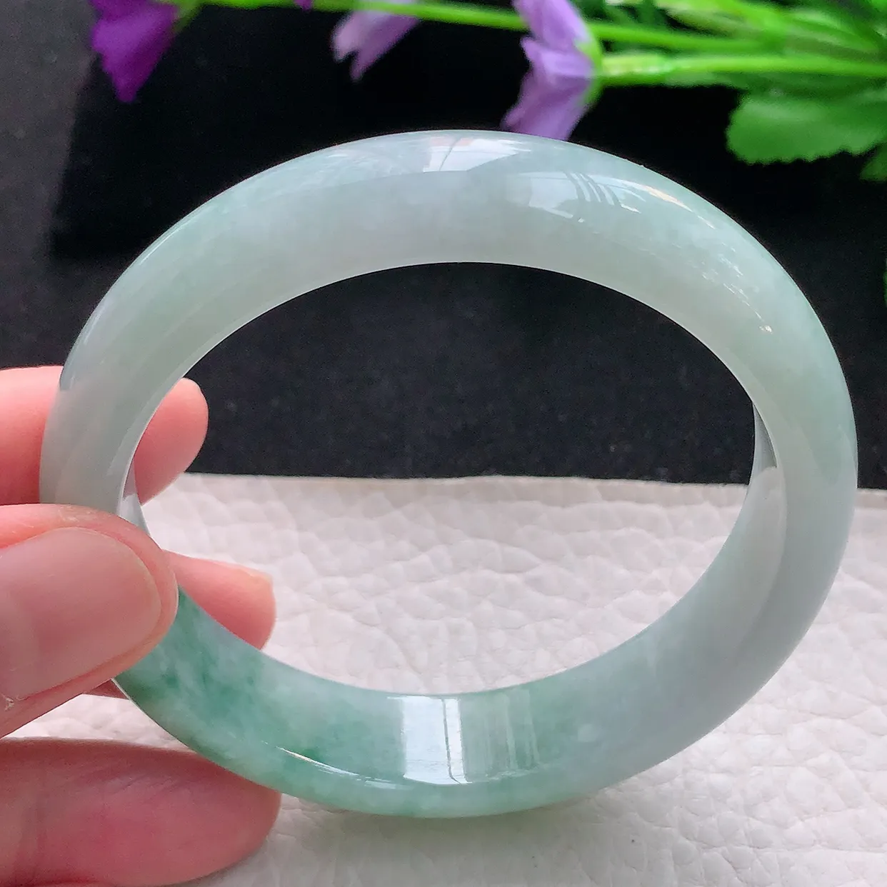 js自然光58*14*7.5平安镯 天然缅甸翡翠手镯飘绿正圈宽边镯子玉手环