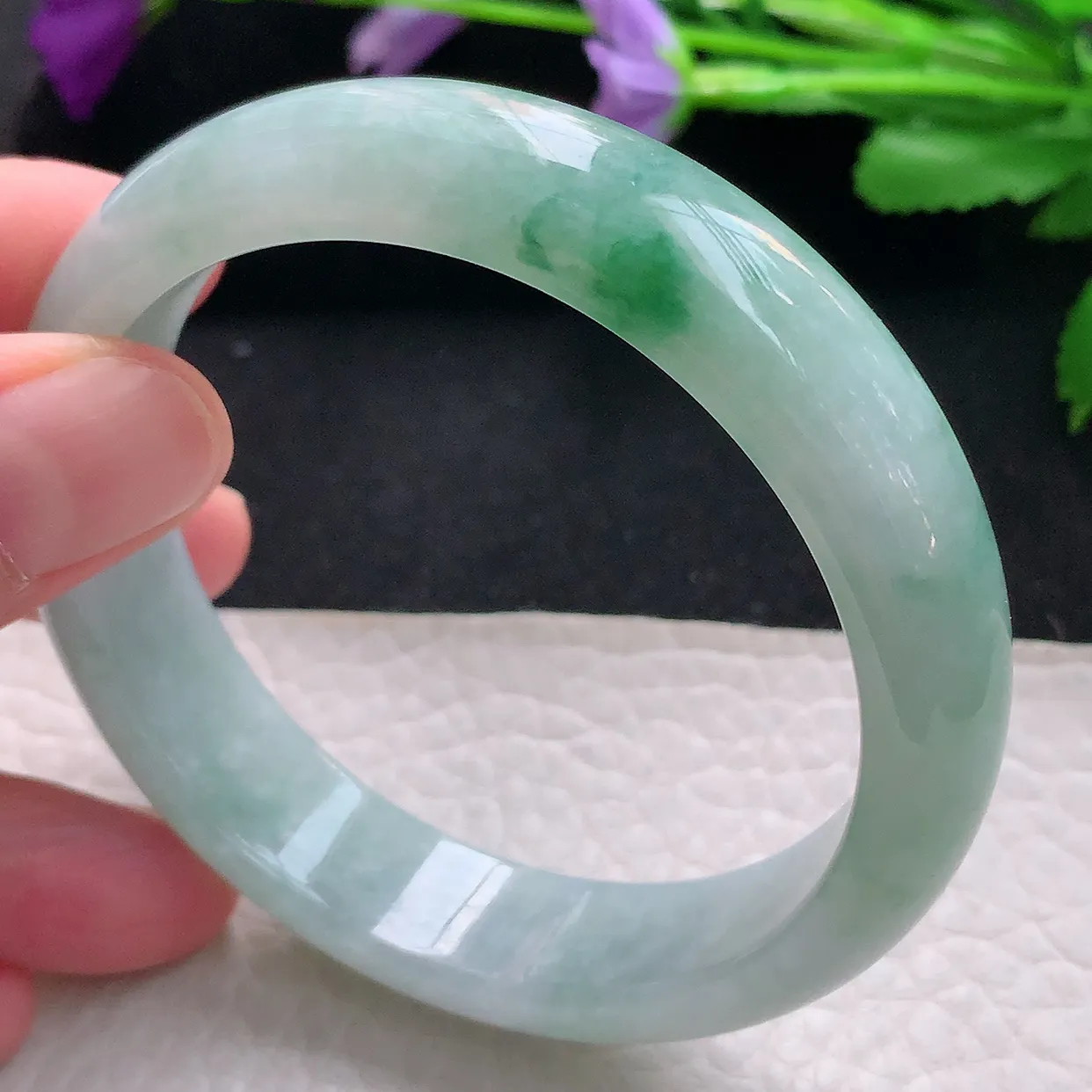 js自然光58*14*7.5平安镯 天然缅甸翡翠手镯飘绿正圈宽边镯子玉手环