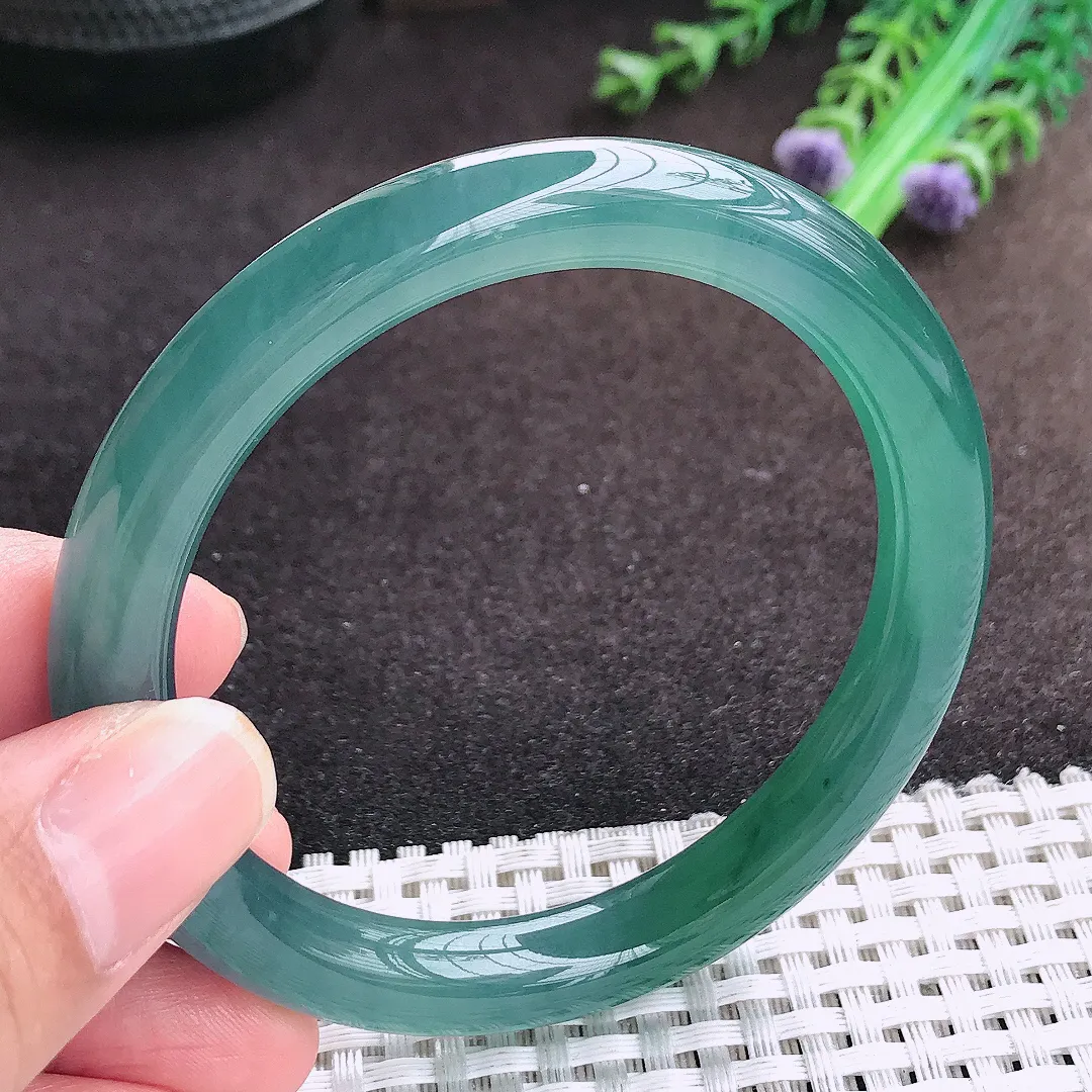 自然光55.5/9/8.6老坑冰胶果冻满色蓝韵圆条手镯宽边翡翠玉镯美人镯