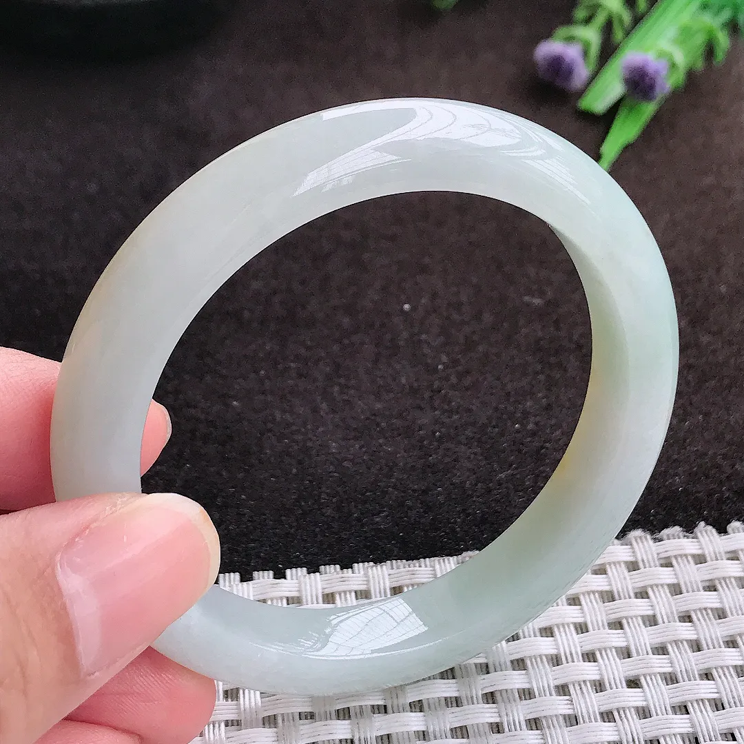 自然光52.5/10/7.9老坑冰润水灵特色黄翡手镯宽边翡翠玉镯美人镯