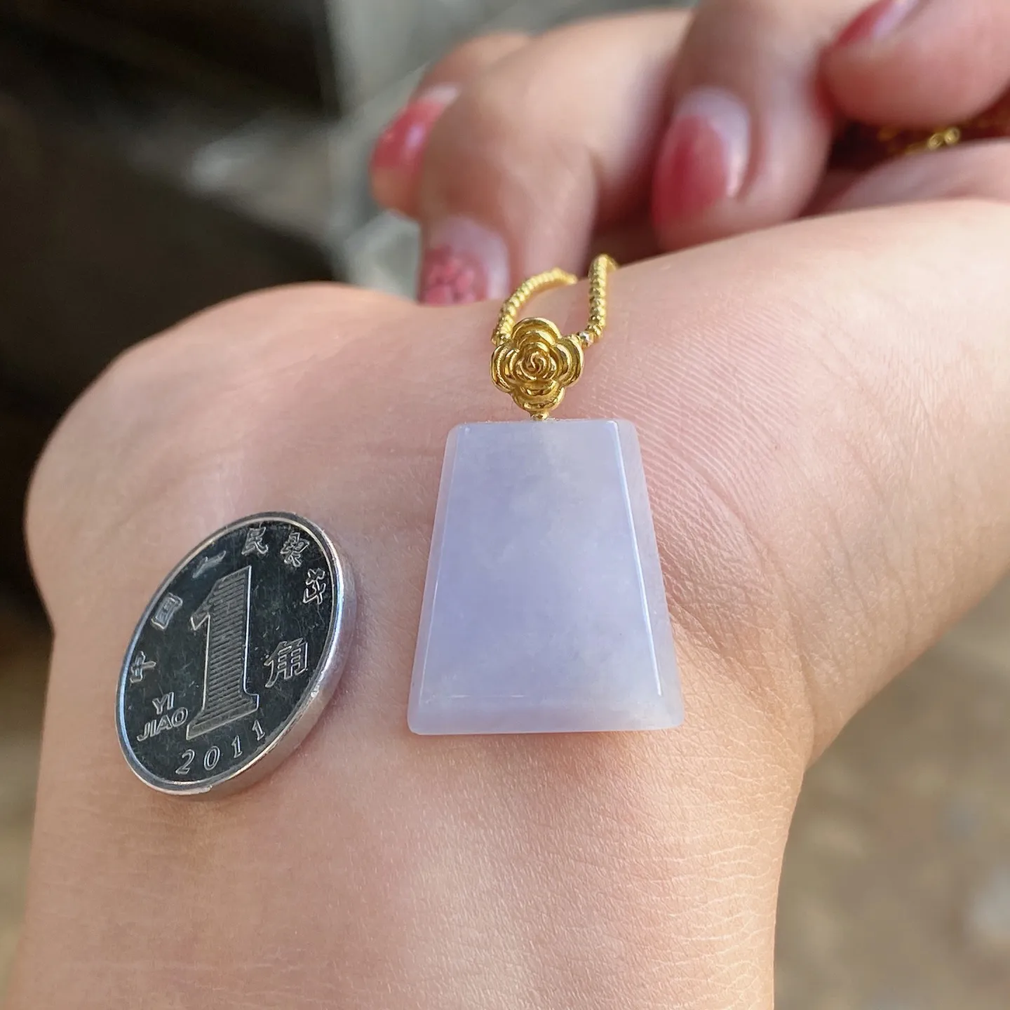 冰糯种紫罗兰无事牌吊坠 尺寸24.7-14.2-3.8毫米