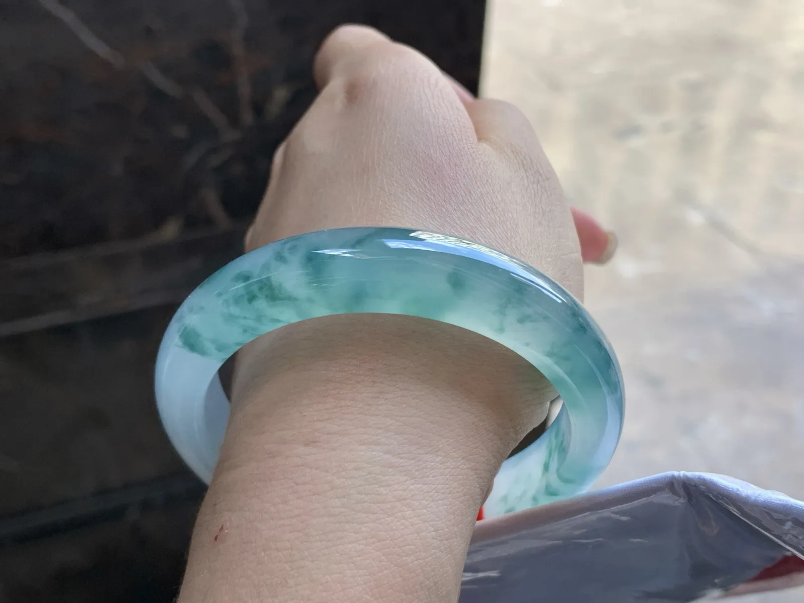 56.5-12.5-8.7

冰蓝花手镯^_^种水冰透