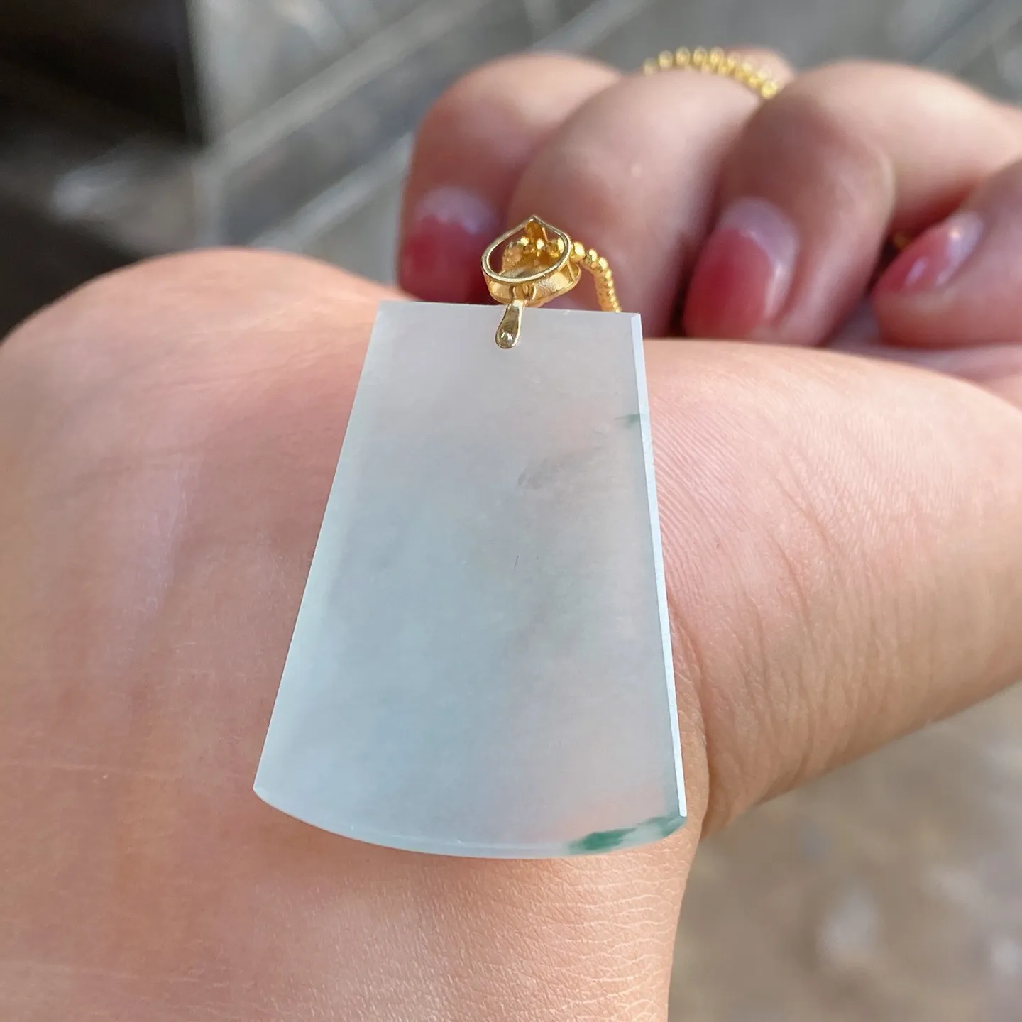 冰糯种飘花无事牌吊坠 尺寸41.5-21.2-2.8毫米