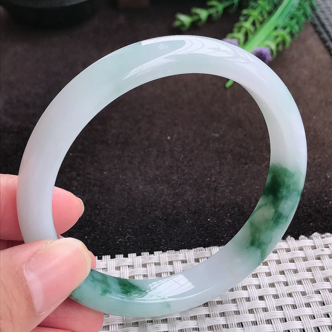 自然光63/11.7/8.2老坑冰润起胶飘花手镯大圈口宽边翡翠玉镯美人镯