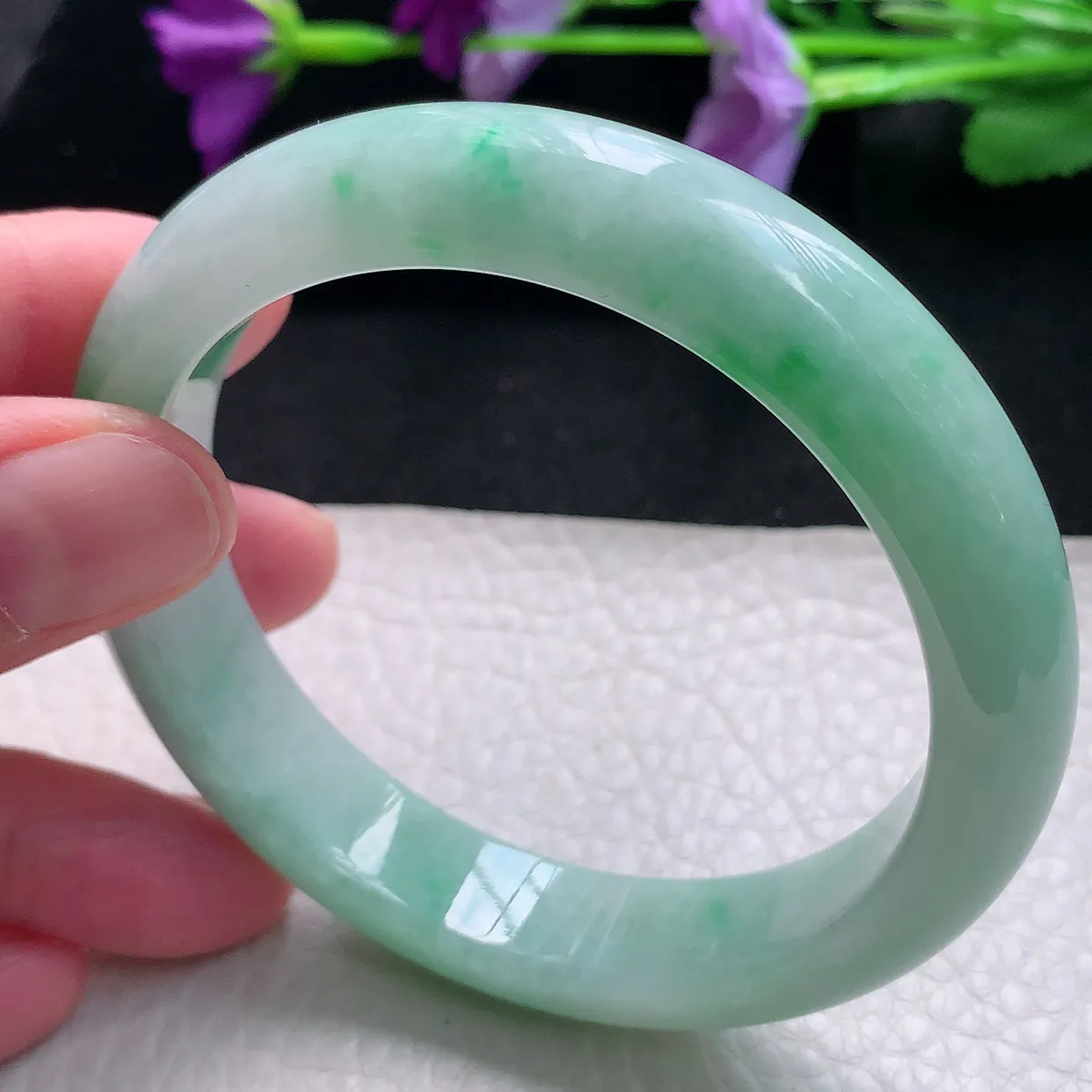 Pj自然光57.3*12.6*8.5平安镯 天然缅甸翡翠a货手镯飘绿正圈镯子
