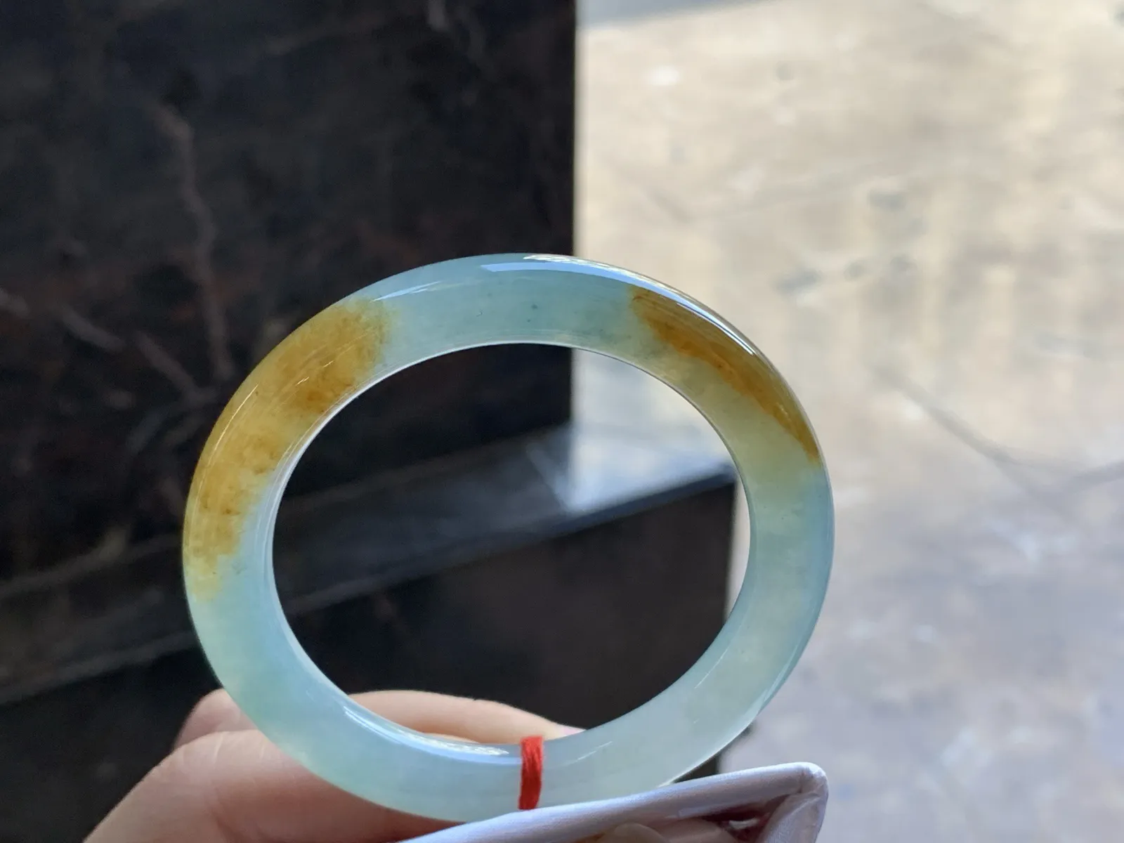 53-9.3

冰红圆条手镯^_^冰透 清新