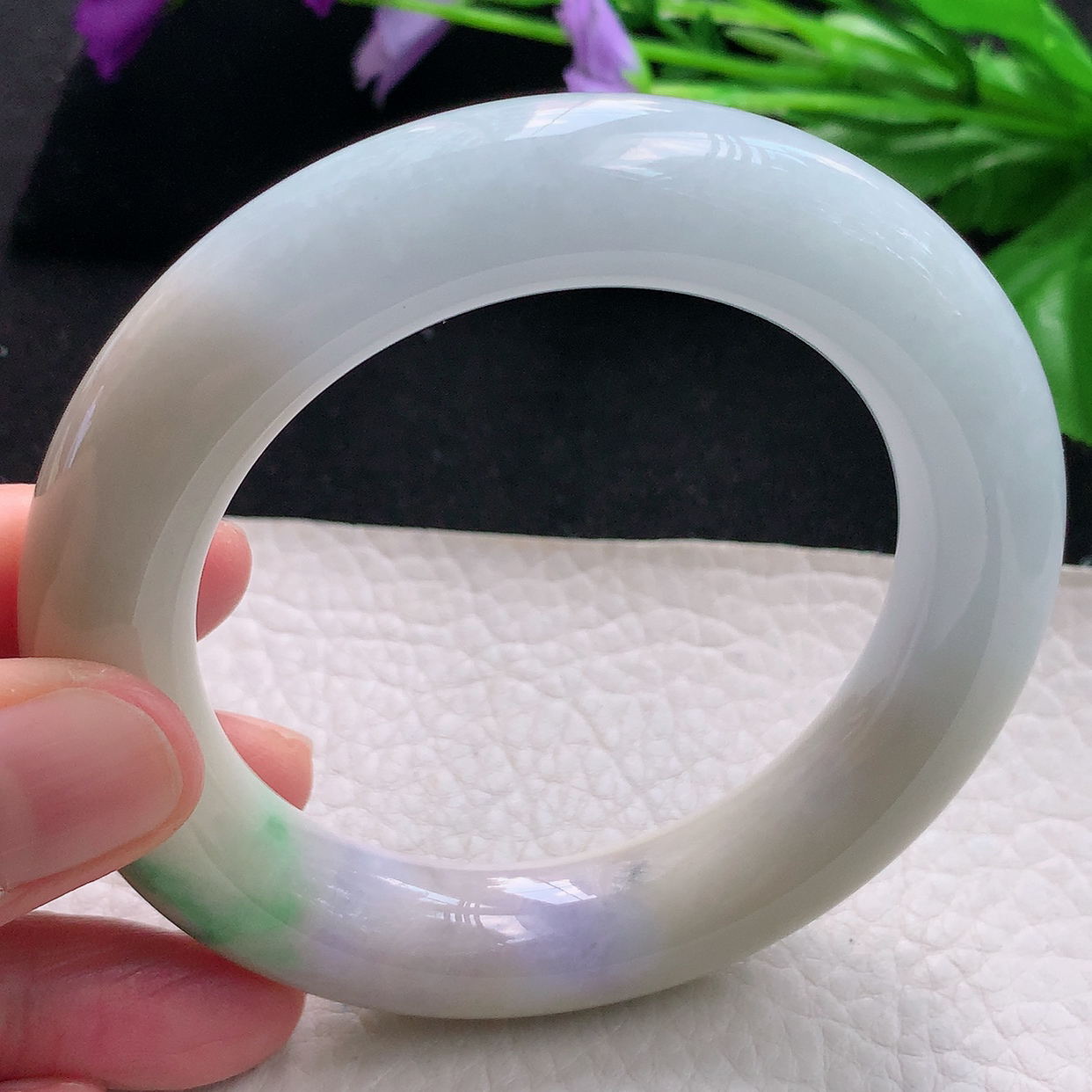 ss自然光57*13*12.7胖圆镯天然缅甸翡翠手镯三彩水润黄加绿圆条镯子