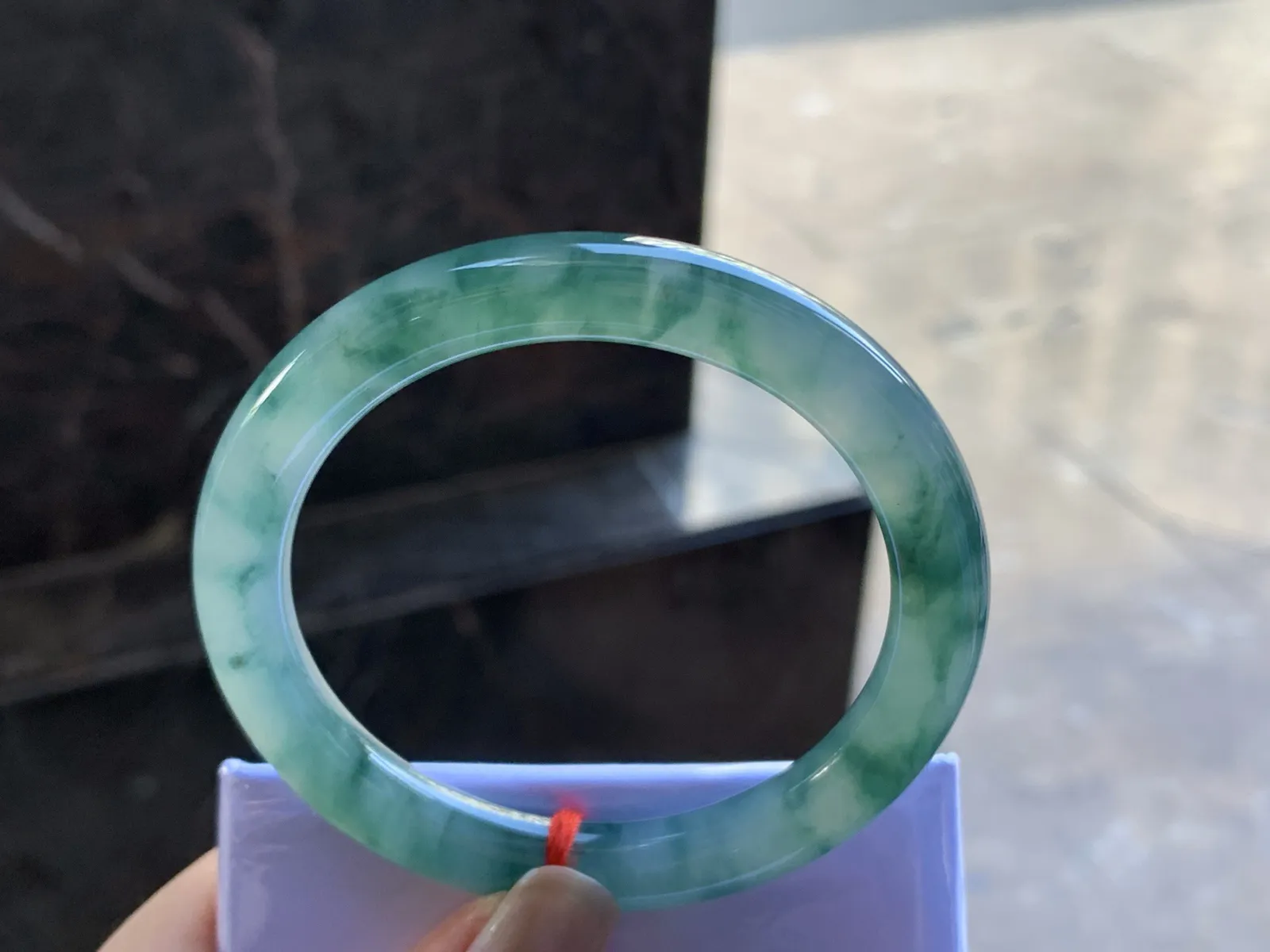 54.5-8.5

冰蓝花圆条手镯^_^飘花灵韵