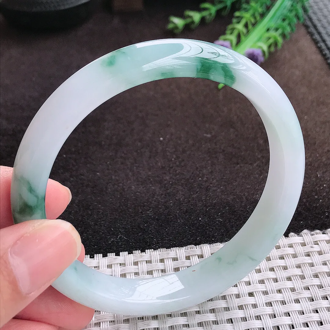 自然光63/11.7/8.2老坑冰润起胶飘花手镯大圈口宽边翡翠玉镯美人镯
