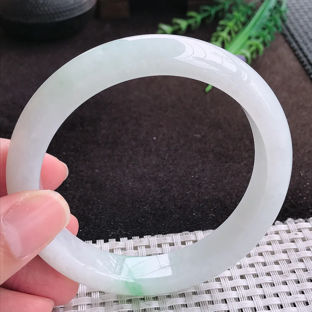 自然光63/12.8/9老坑冰胶水灵飘花大圈口手镯宽边翡翠玉镯美人镯