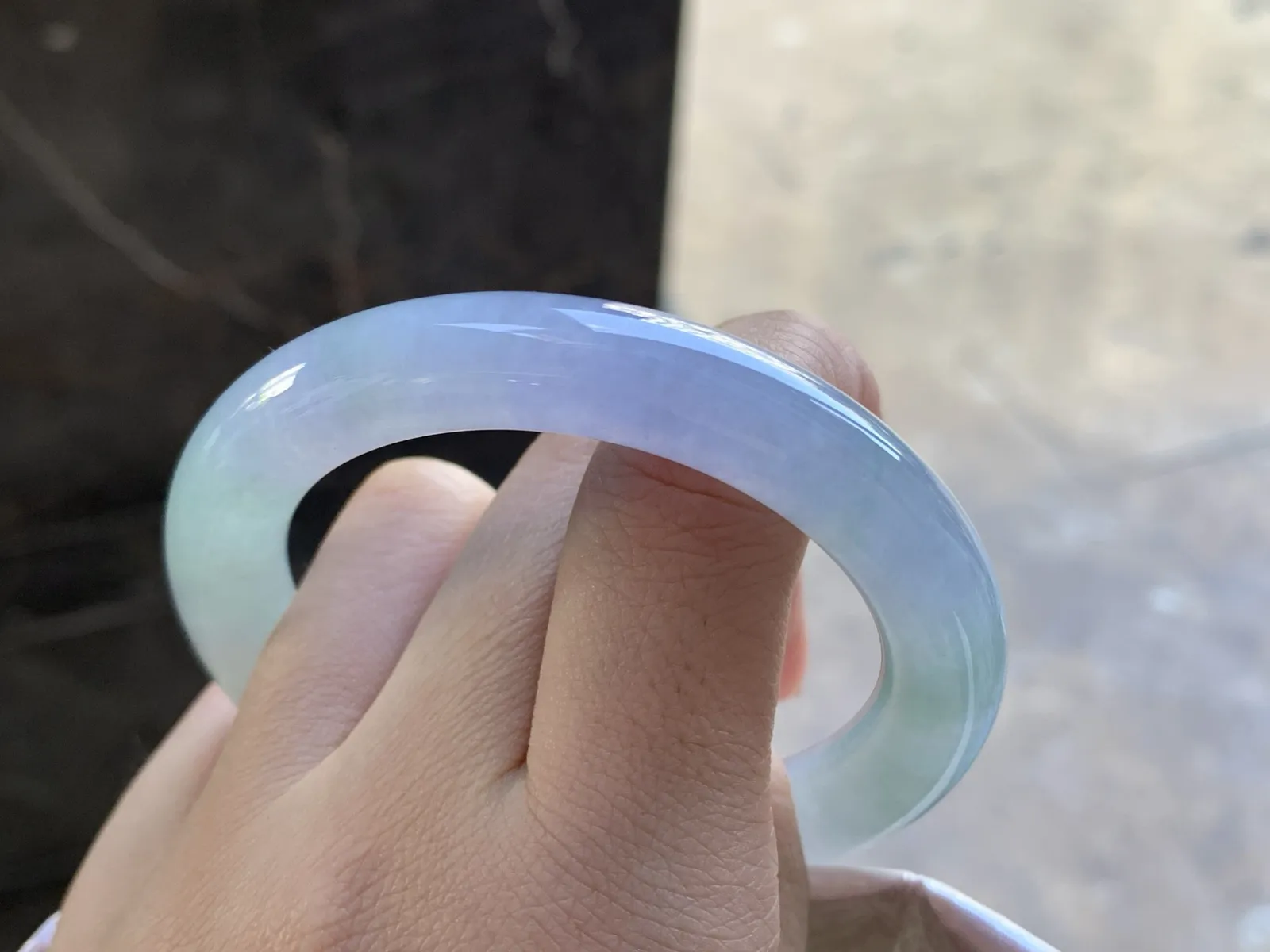 52.5-10.1

紫罗兰圆条手镯^_^鲜艳起光