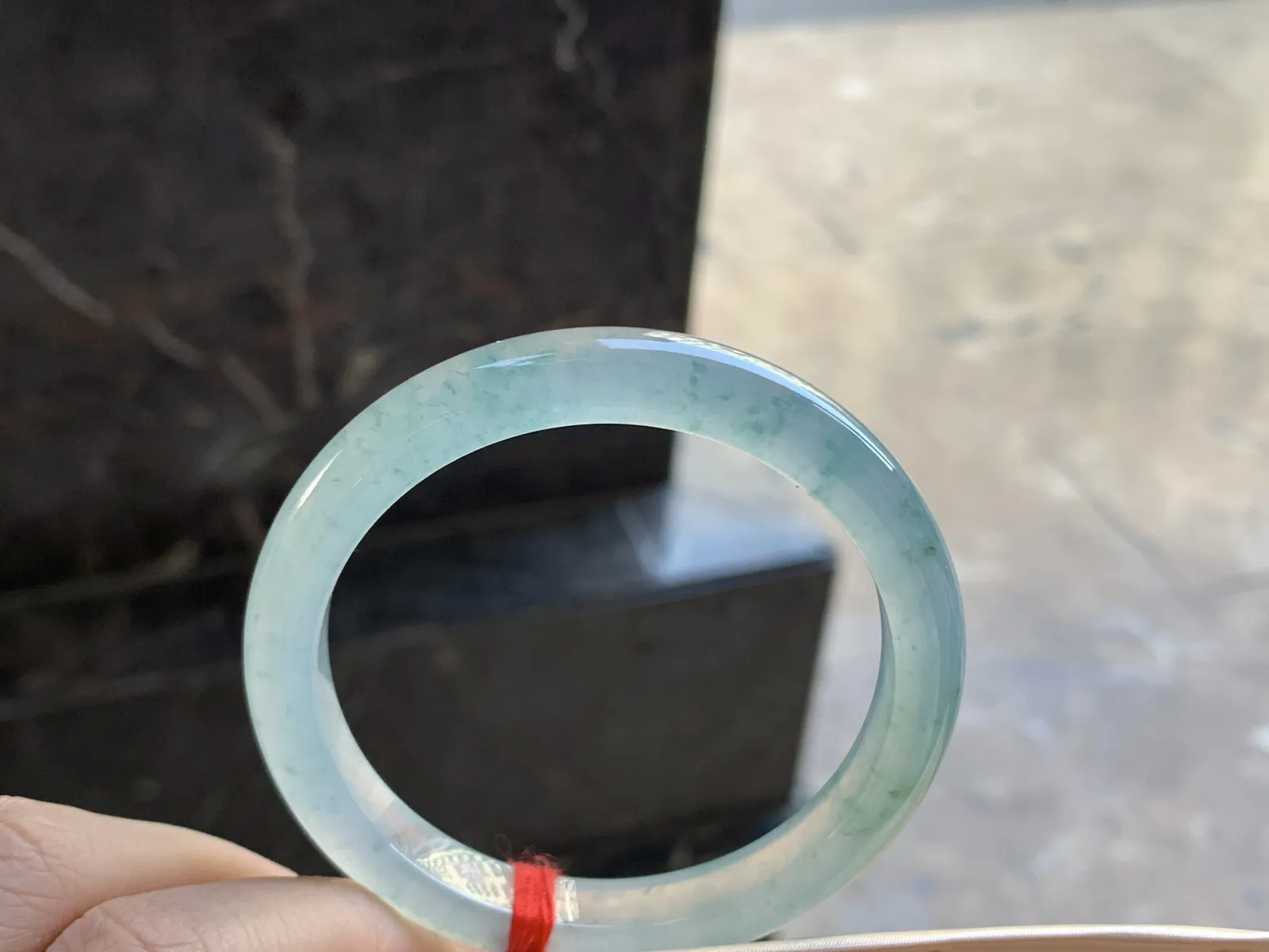 54-9.3-7.2

冰蓝花手镯^_^冰透 荧光十足