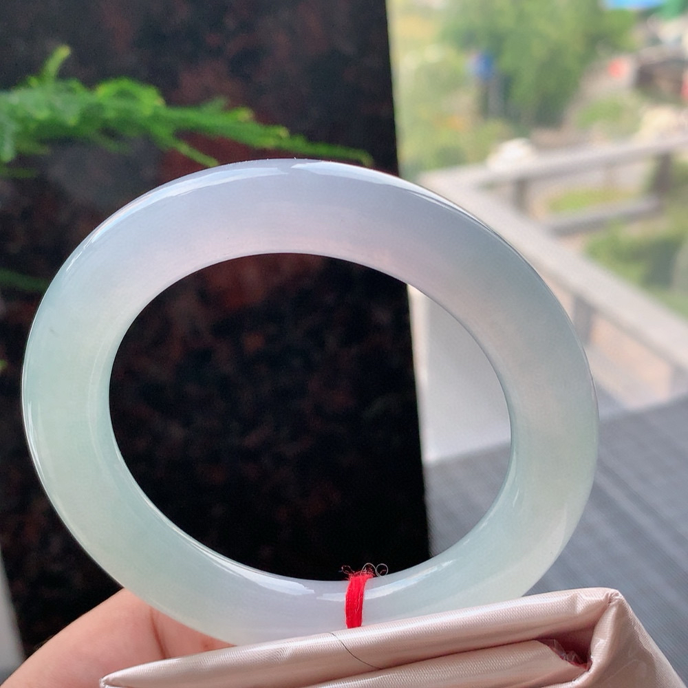 圆条高冰春彩 无瑕 尺寸:56.1/11.3 种色俱佳