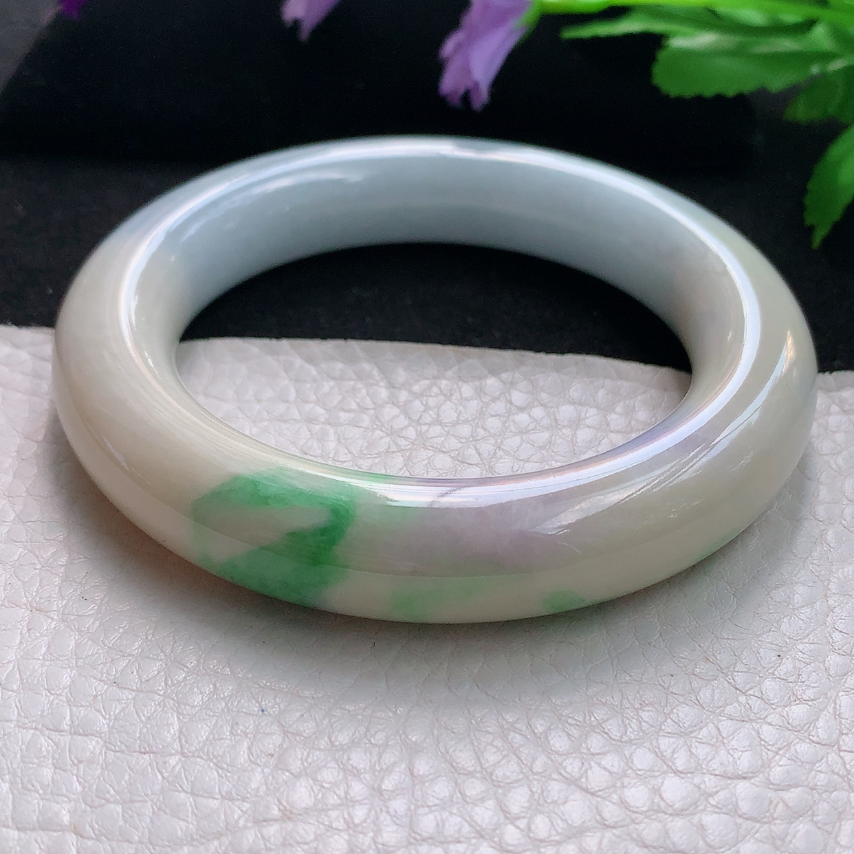 ss自然光57*13*12.7胖圆镯天然缅甸翡翠手镯三彩水润黄加绿圆条镯子