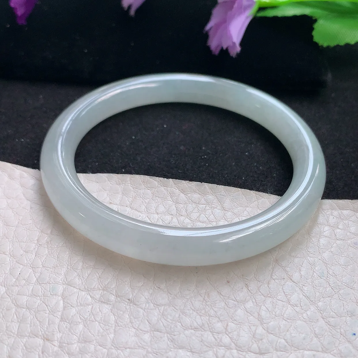 n自然光52*7.8*7.5圆镯 天然缅甸翡翠a货手镯白月光叮当镯子细圆条手镯