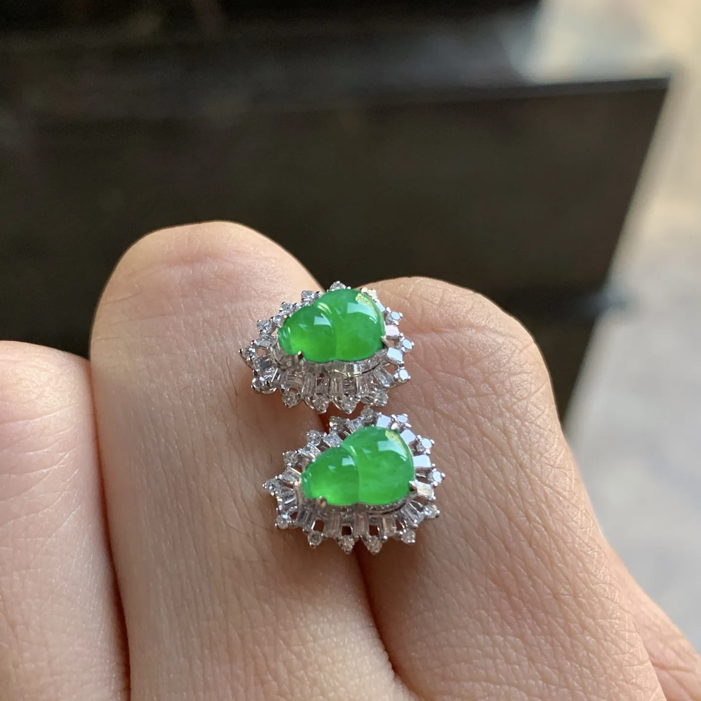 金钻镶嵌冰绿葫芦^_^冰透