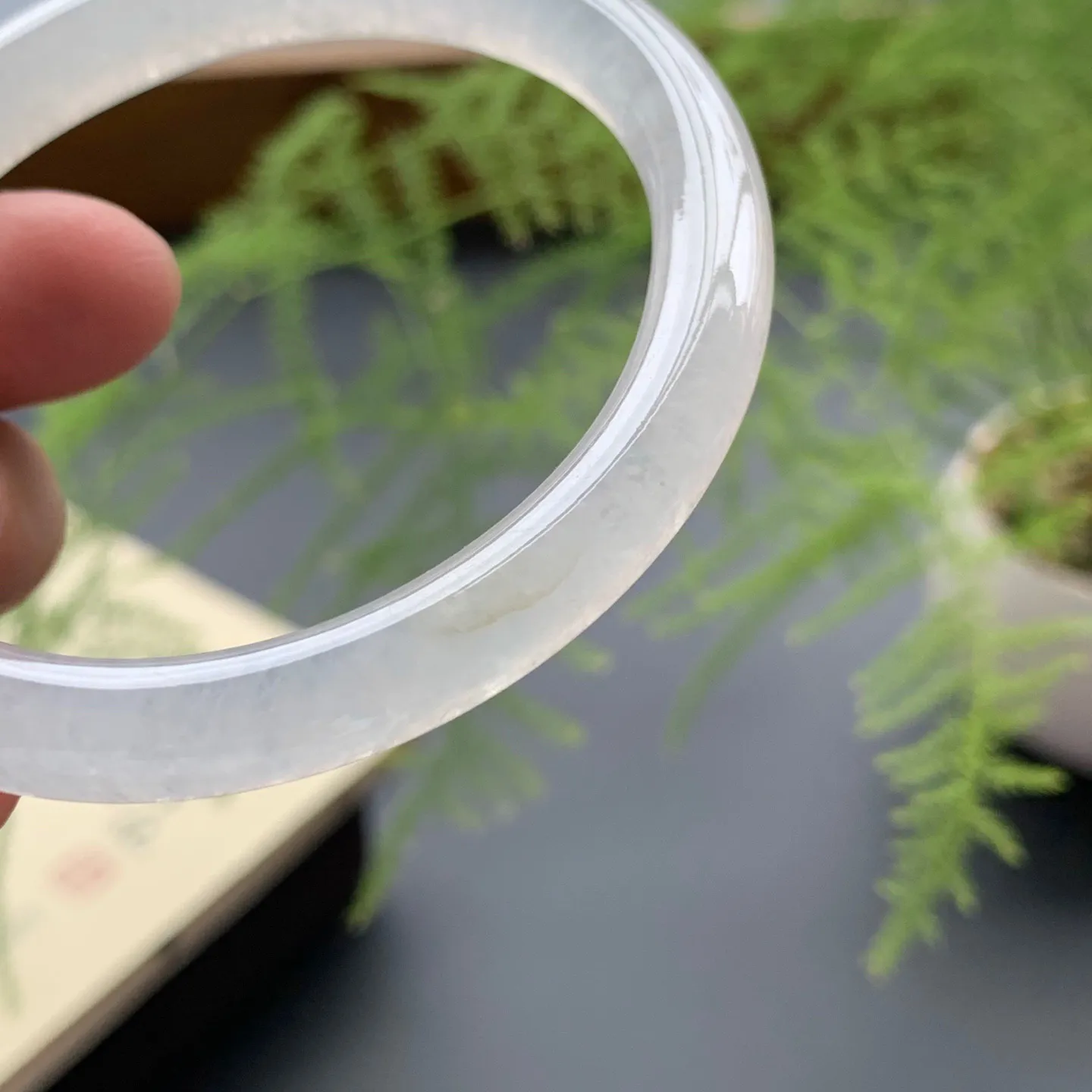 52.8圈口冰种贵妃手镯 尺寸：52.8-45-7.8-7，白净透亮，水润起胶