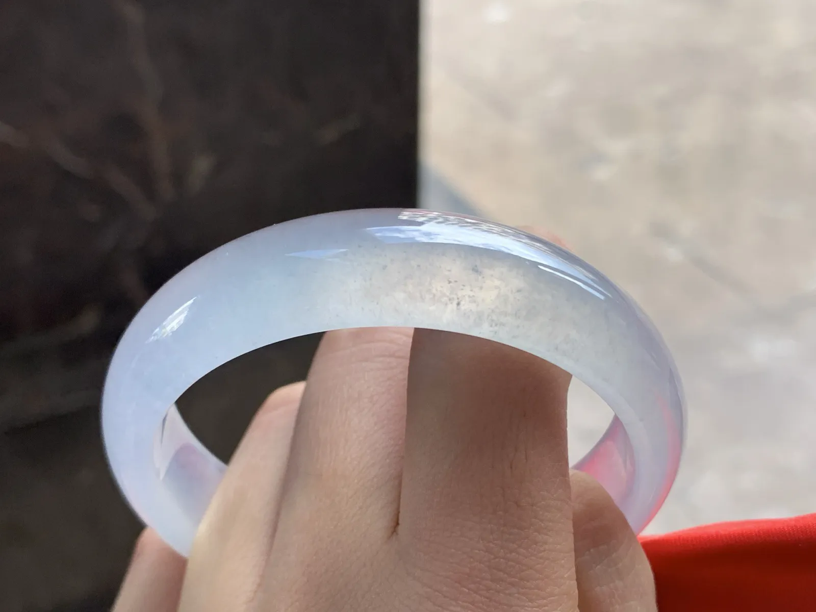 57-15-7.2

高冰宽版手镯^_^种老荧光十足